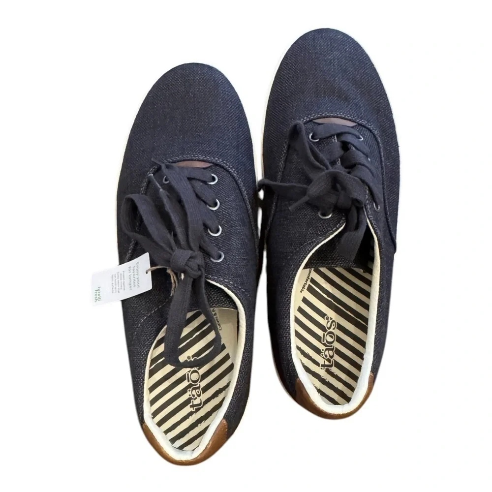 Taos Footwear Ballentine Sneaker NWT
